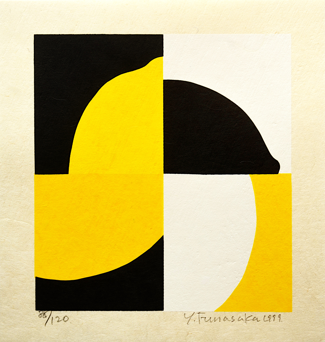 Lemon Black and White 1346