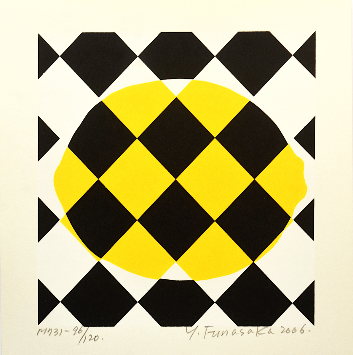 Lemon Black and White M731