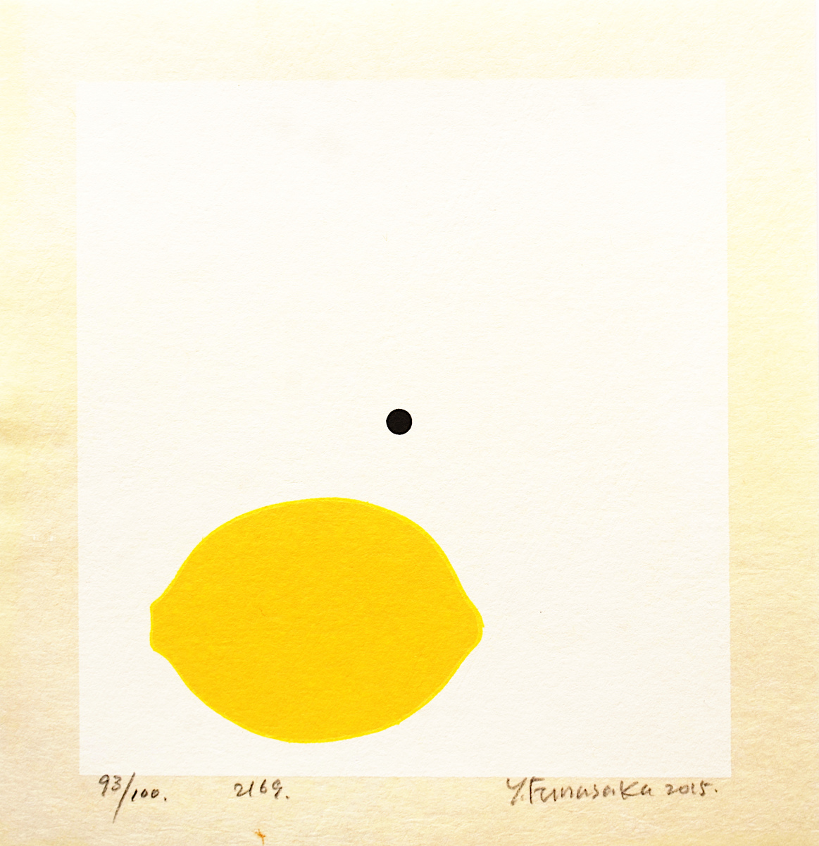 Lemon Black and White 2169