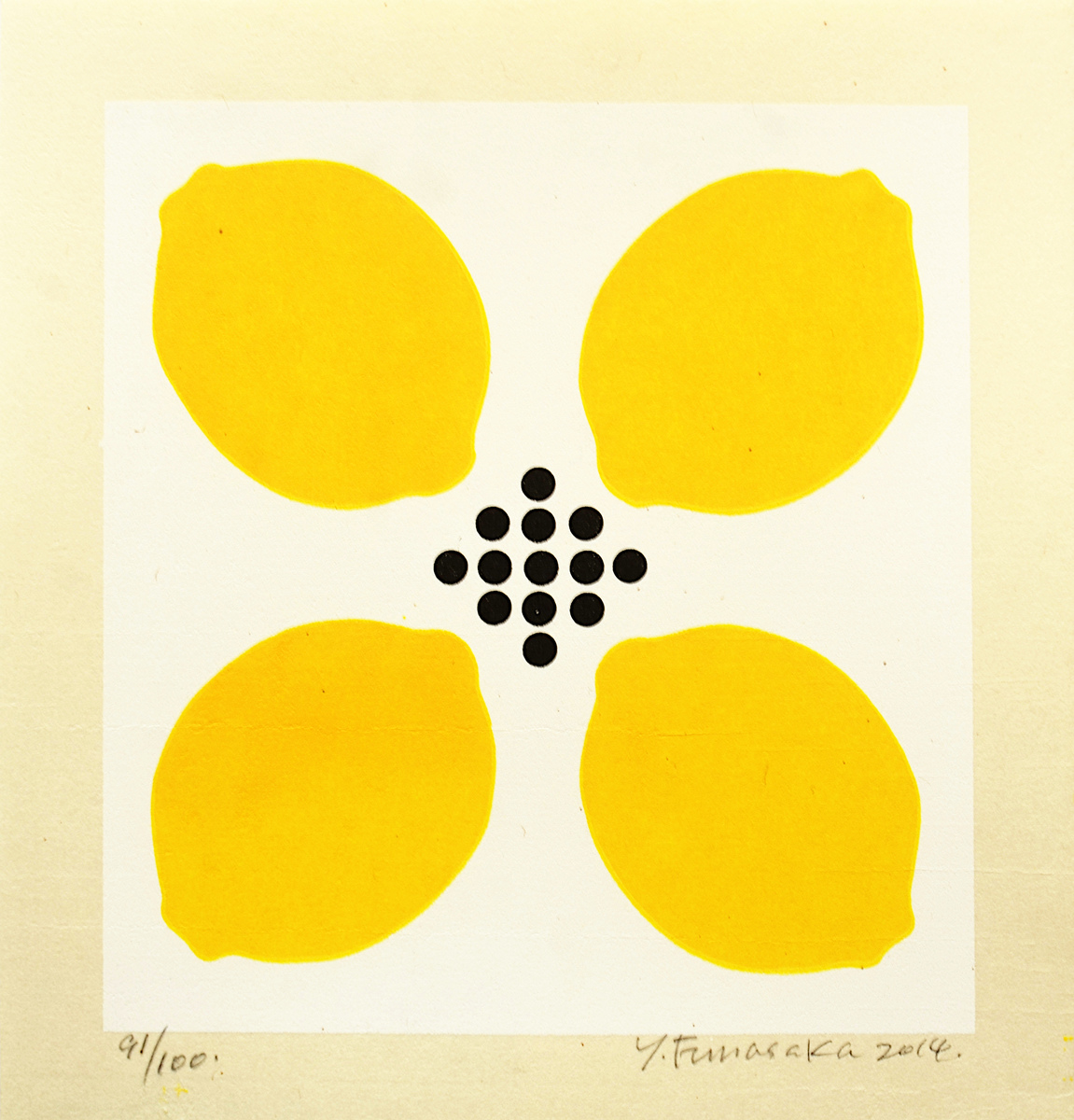 Lemon Black and White 2168